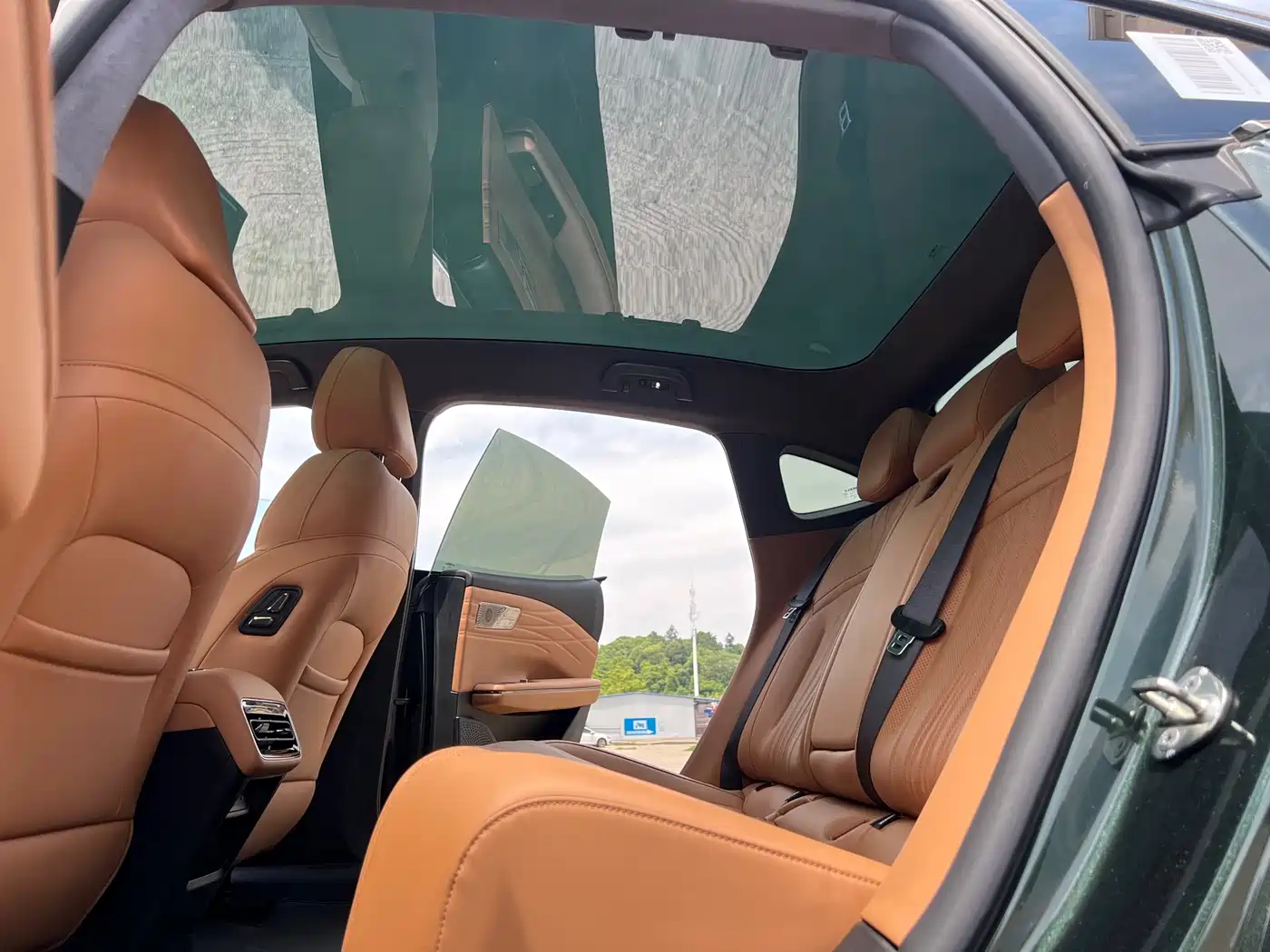 Geely Galaxy Galaxy Xingyao 8 2025 130km EM-P Starship Edition фото 6