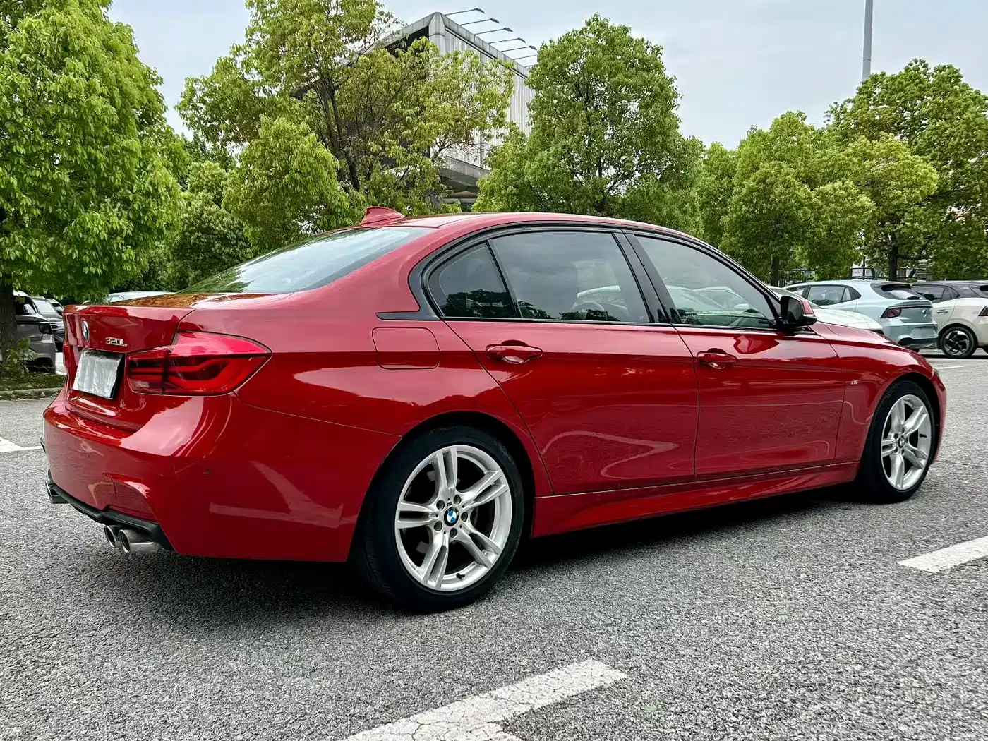 BMW 3 Series 2017 320Li M Sport фото 3