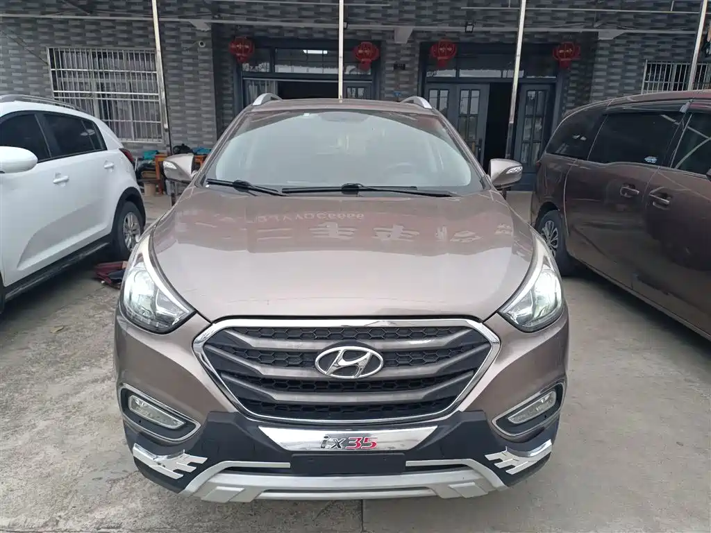 Hyundai Beijing Hyundai ix35 2015 2.0L Automatic 2WD Smart Type China IV фото 3