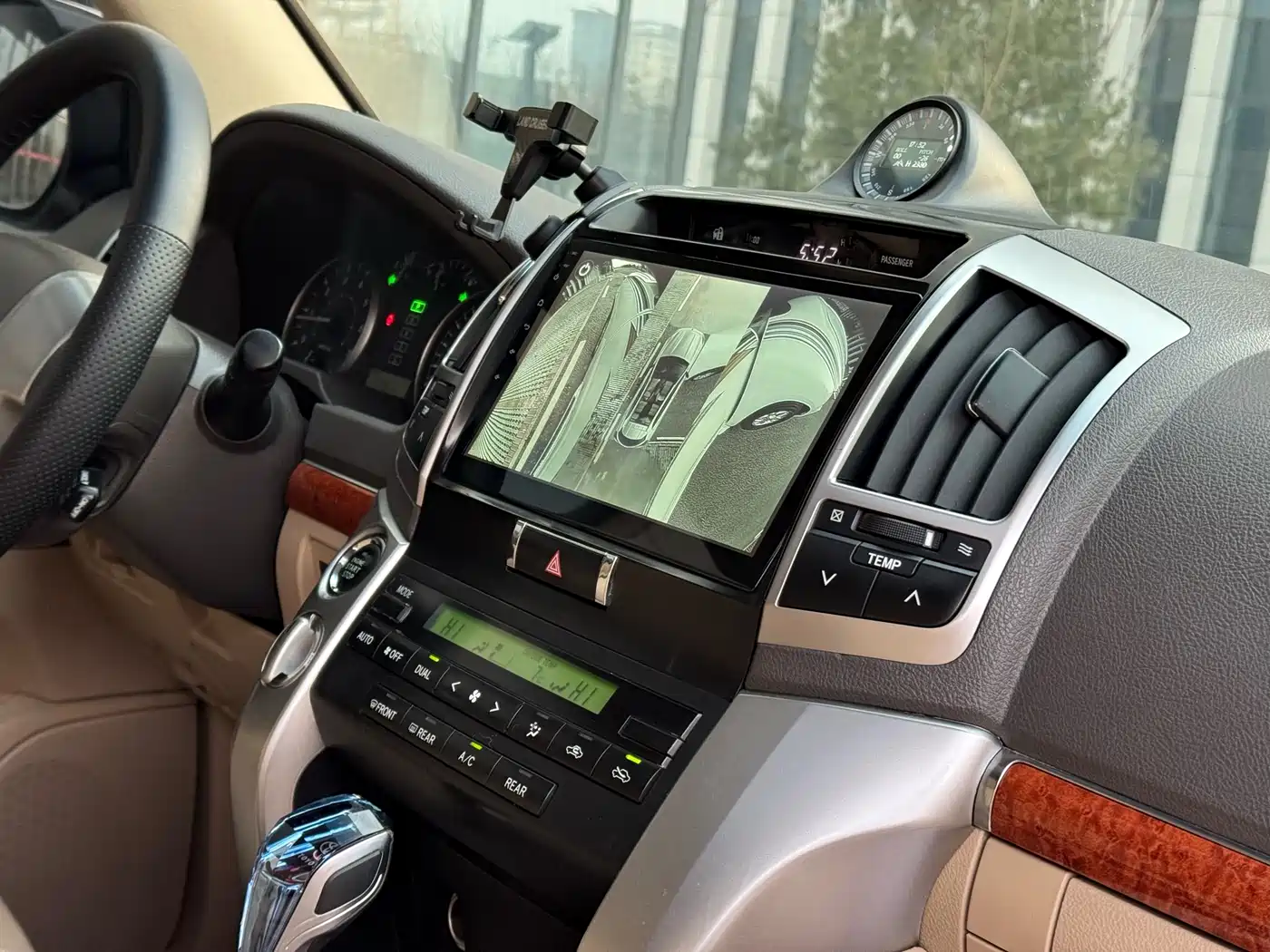 Toyota Land Cruiser 2016 4.0L Automatic VX фото 22