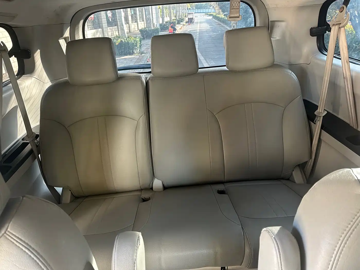 SAIC Maxus Maxus G10 2015 2.0T Automatic Commemorative Edition фото 8