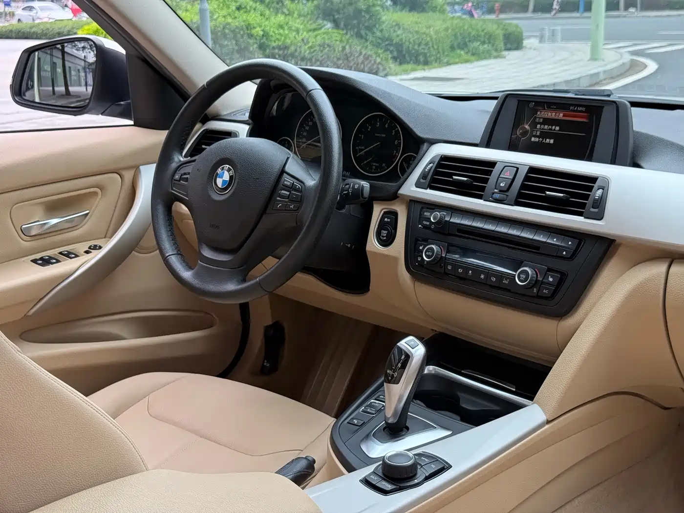 BMW 3 Series 2015 320i Fashion фото 11