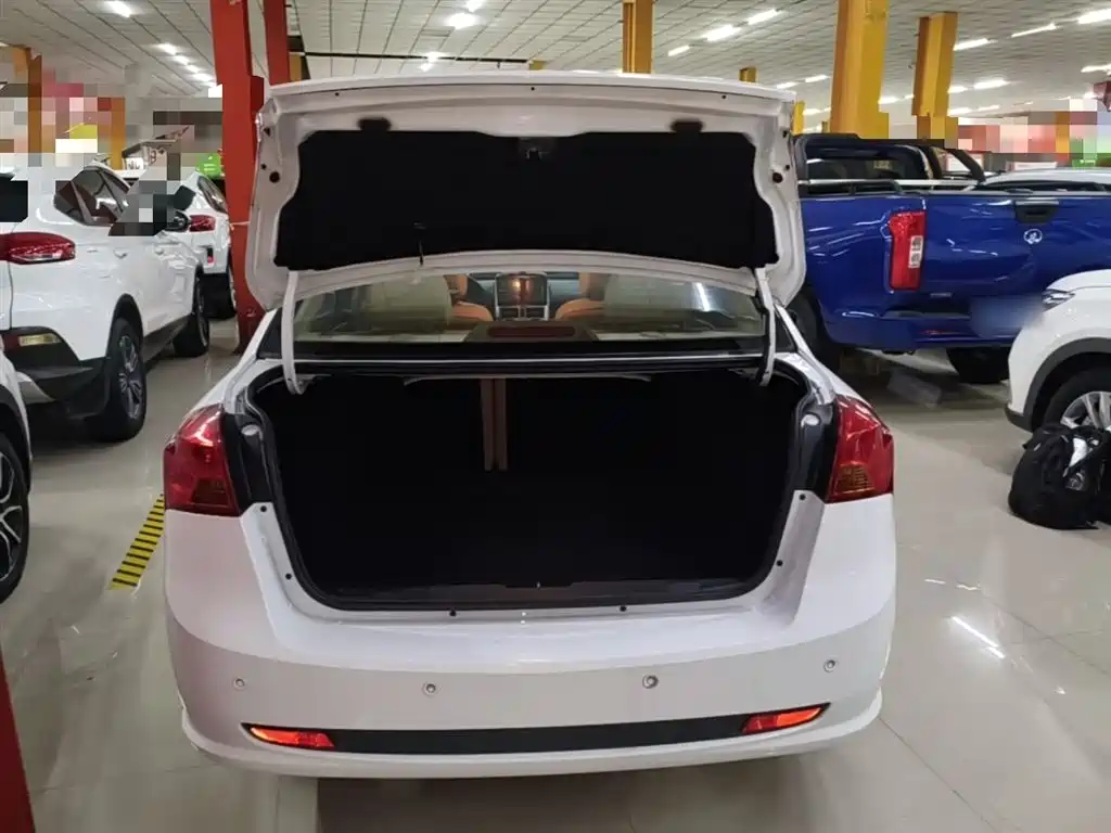 Buick Excelle 2013 1.5L Automatic Exclusive фото 19
