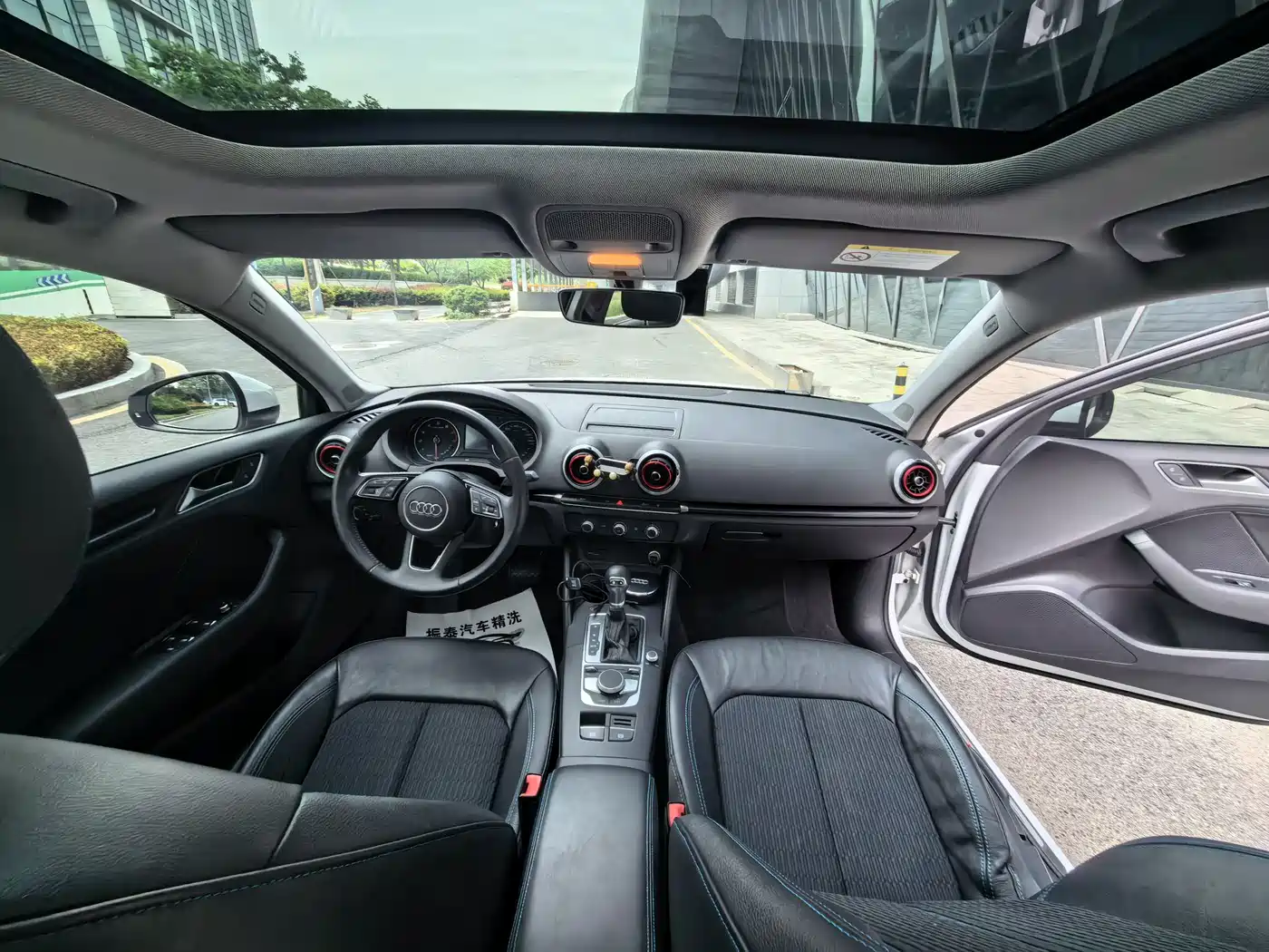 Audi A3 2017 Limousine 35 TFSI Fashion фото 11