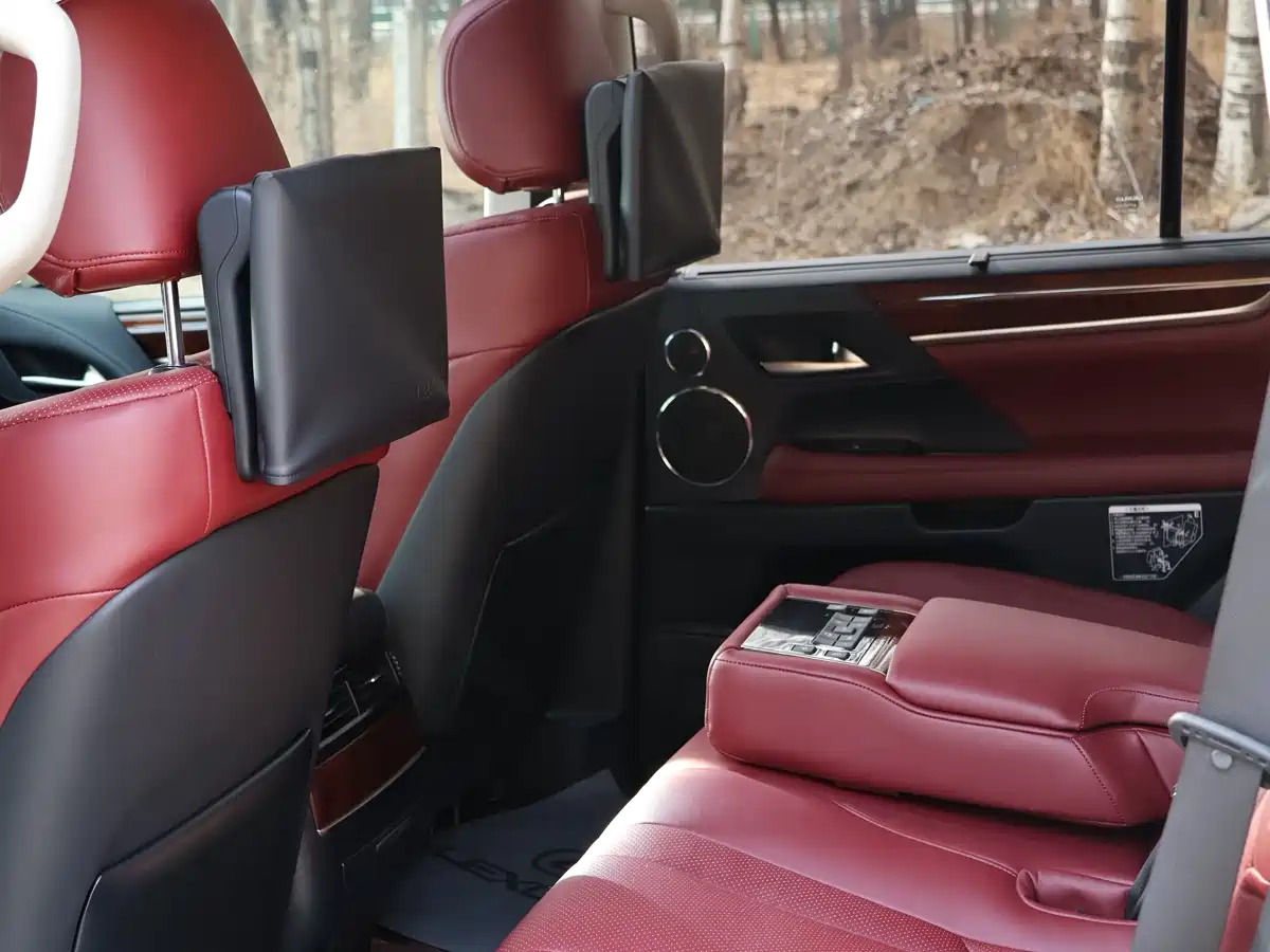 Lexus LX 2016 570 Luxury Premium Edition фото 7