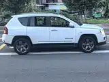 Фото 20 - Jeep Compass (Import)