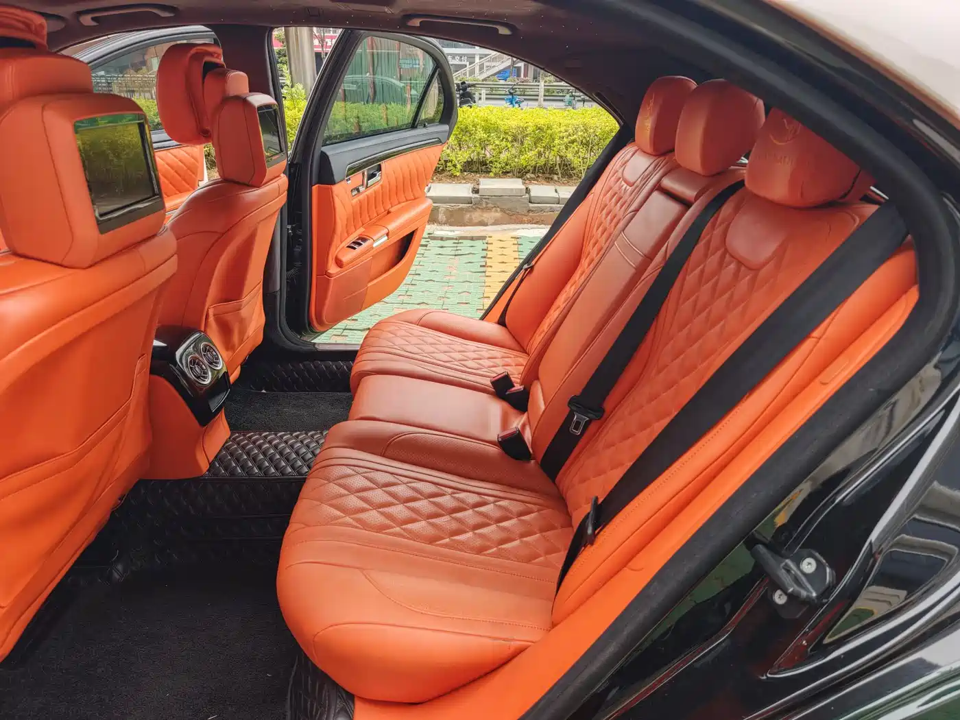 Mercedes-Benz S-Class 2012 S 300 L Premium Grand Edition фото 14