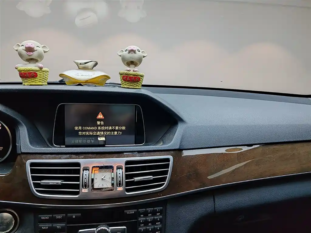 Mercedes-Benz E-Class 2015 E 200 L фото 9