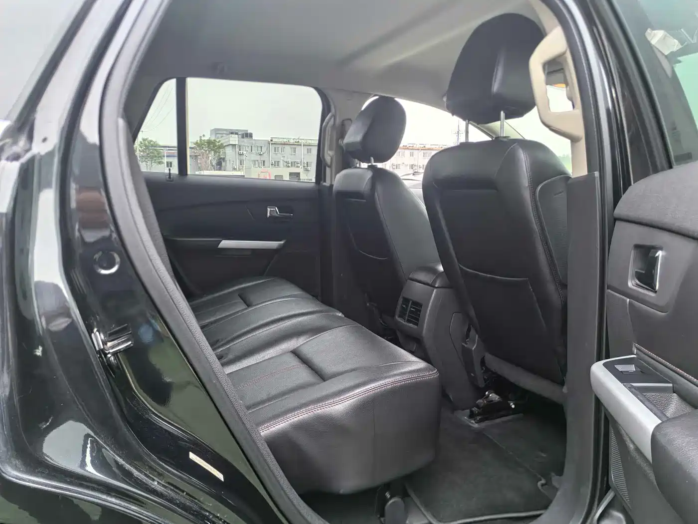 Ford Edge (Import) 2013 2012 2.0T Elite