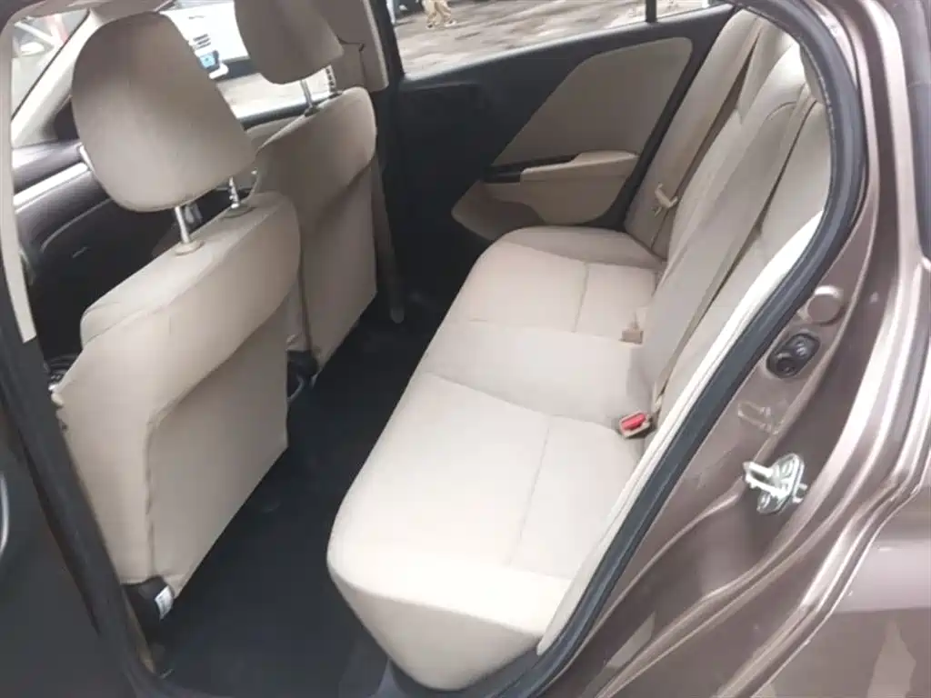 Honda Greiz 2019 2016 1.5L CVT Classic Edition