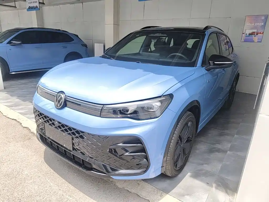 Volkswagen Tiguan L 2024 PRO 380TSI 4WD R-Line Premium Edition