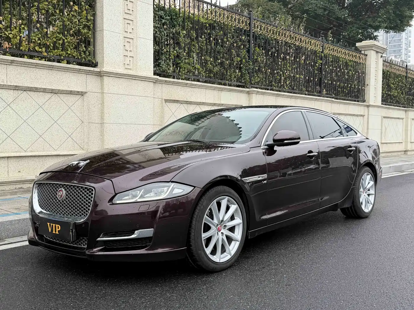 Jaguar XJ 2016 XJL 3.0 SC 4WD Panorama Business Edition