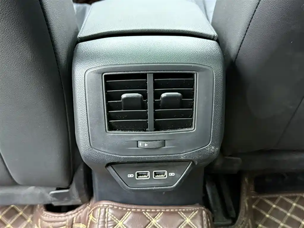 Volkswagen T-ROC 2020 280TSI DSG 2WD Comfort фото 6