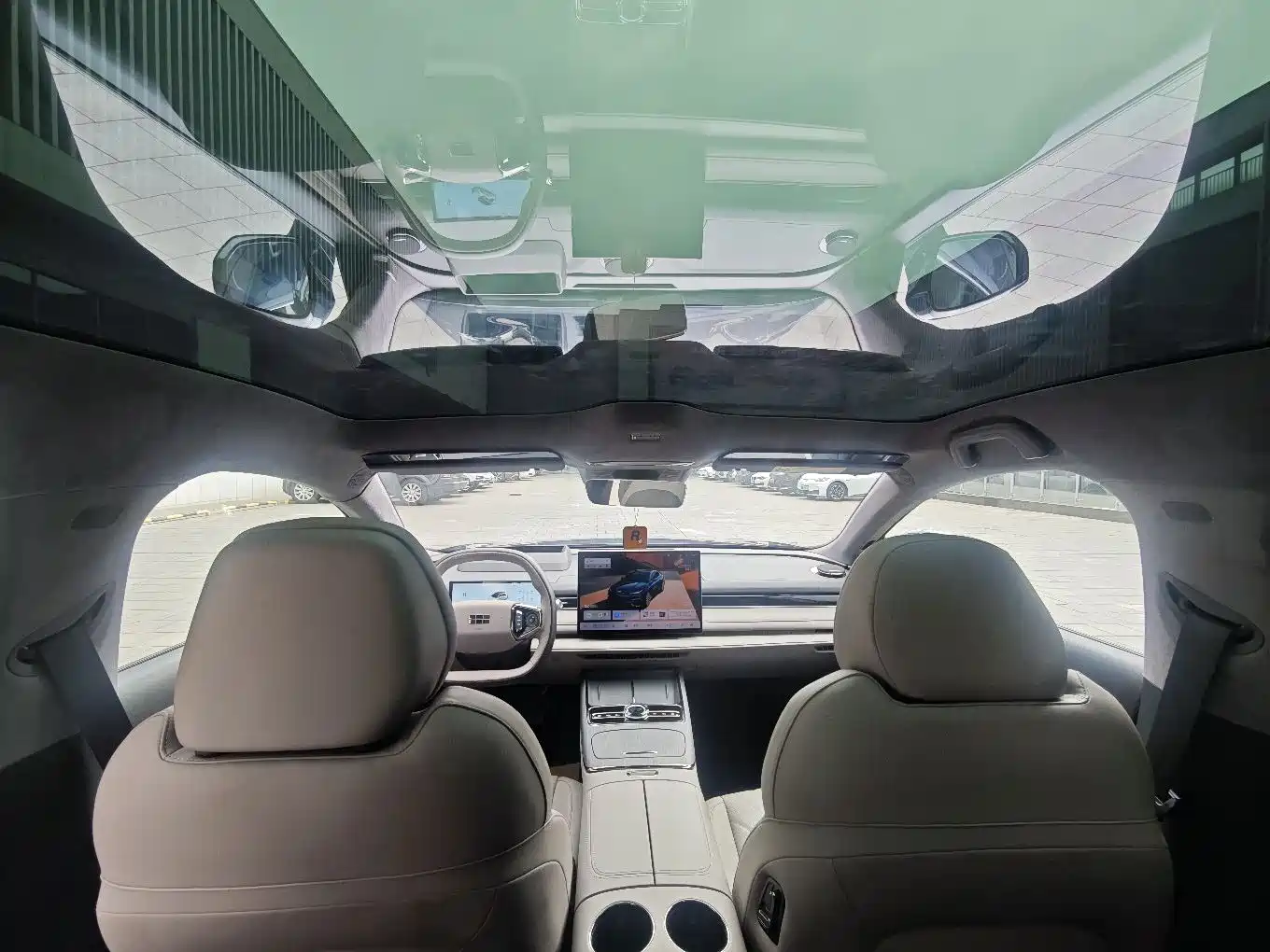 Geely Galaxy Galaxy Xingyao 8 2025 130km EM-P Starship Edition фото 24