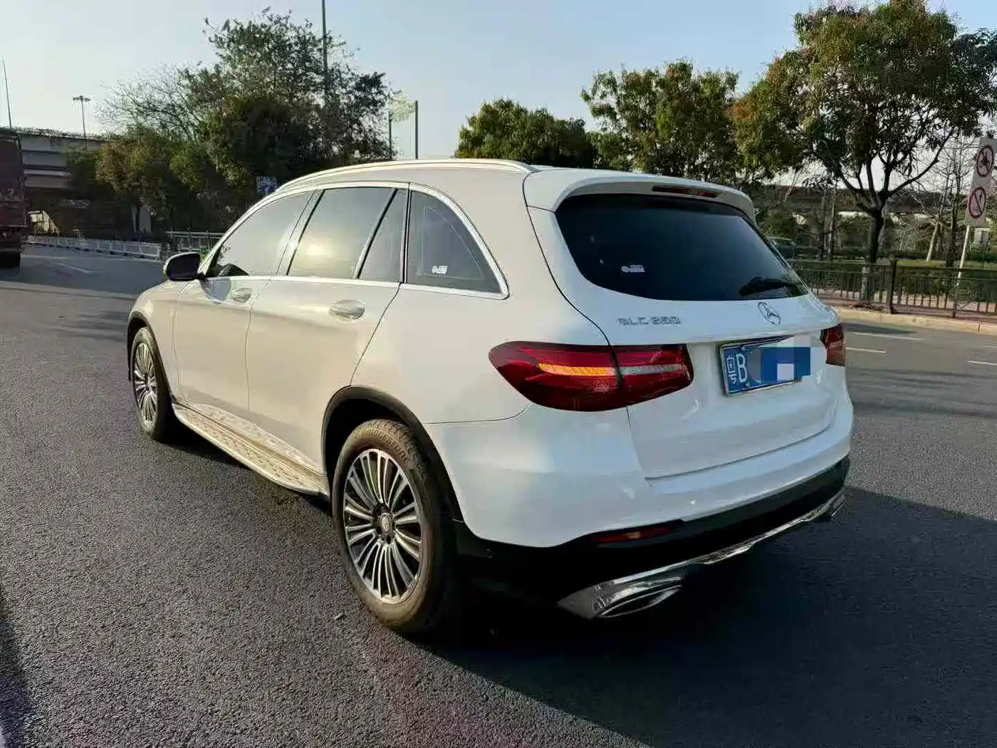 Mercedes-Benz GLC 2016 GLC 260 4MATIC Dynamic фото 5