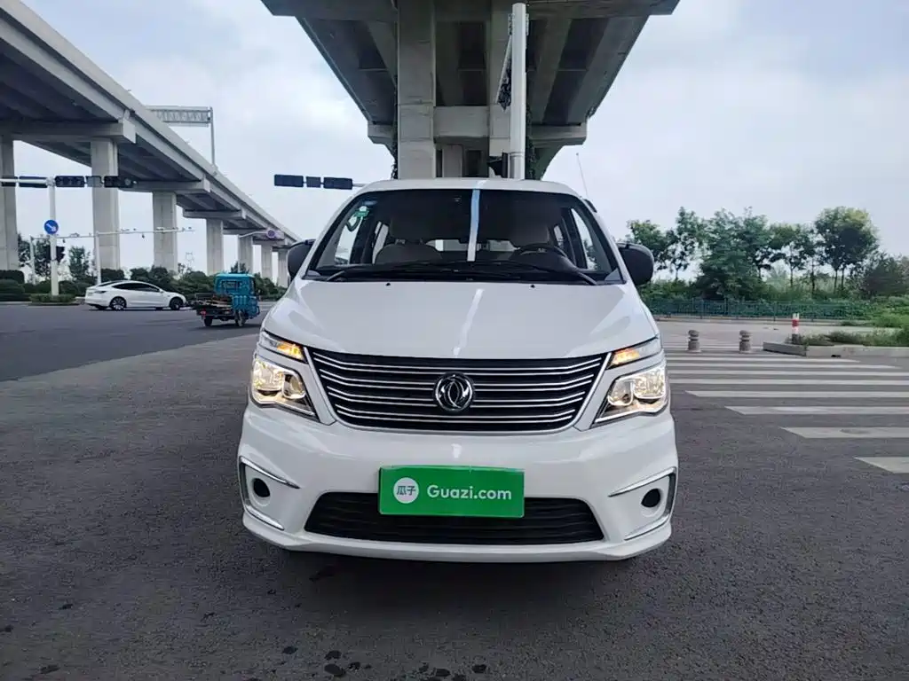  Dongfeng Fengxing Lingzhi 2019 M5L 1.6L 7-seat Base Model China VI 3