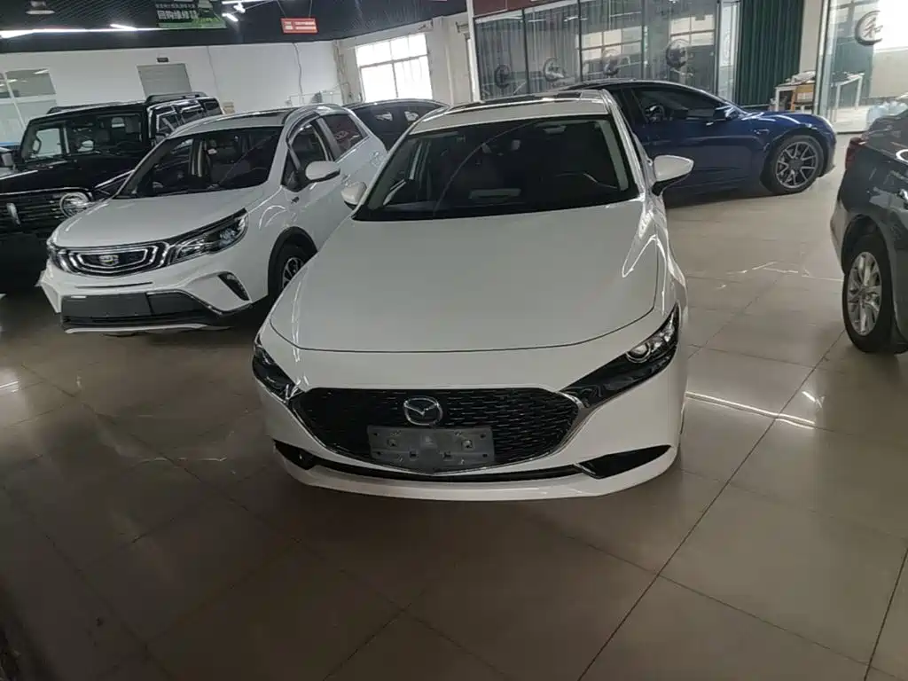 Mazda Mazda 3 2025 2023 2.0L Auto Zhixuan