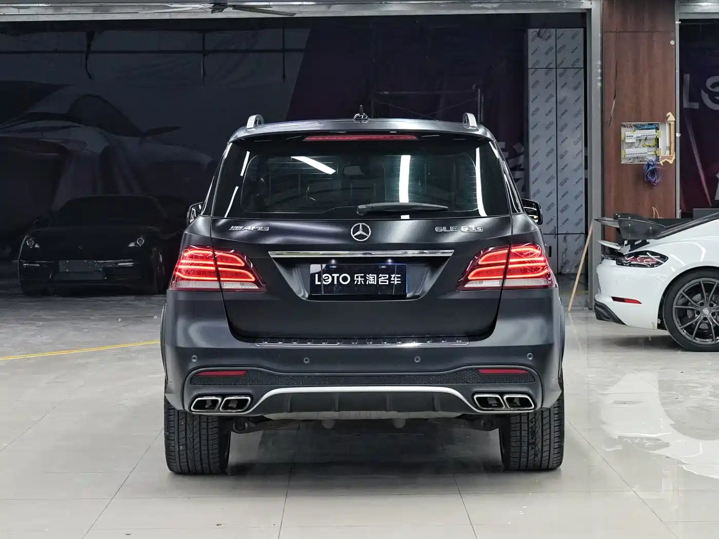 MERCEDES-BENZ GLE AMG