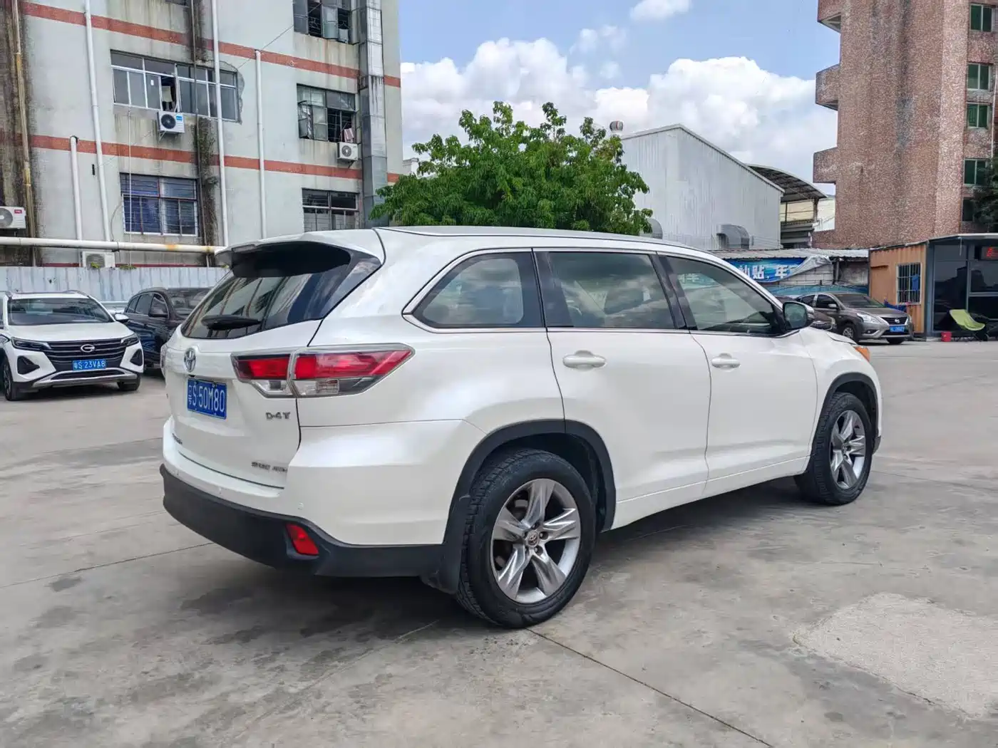 Toyota Highlander 2015 2.0T AWD Luxury Edition 7-seater фото 5