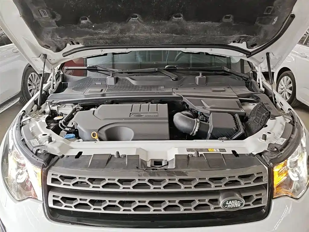 Land Rover Discovery Sport 2018 240PS SE Edition фото 20