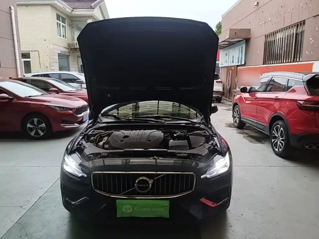 Volvo S60 2026 2026 B4 Smart Luxury Edition