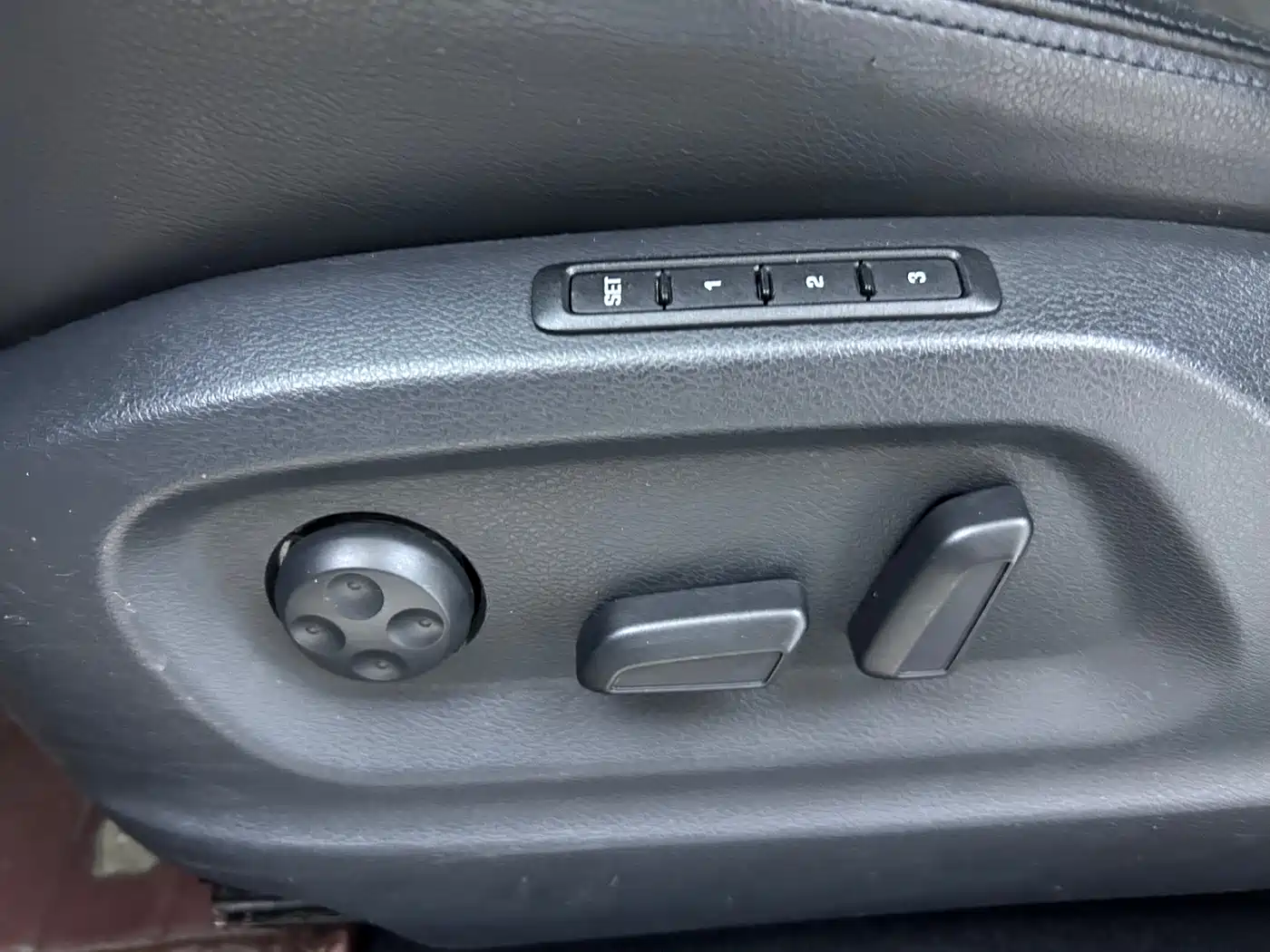 Volkswagen Tiguan 2013 2.0TSI Automatic AWD Flagship Edition фото 13