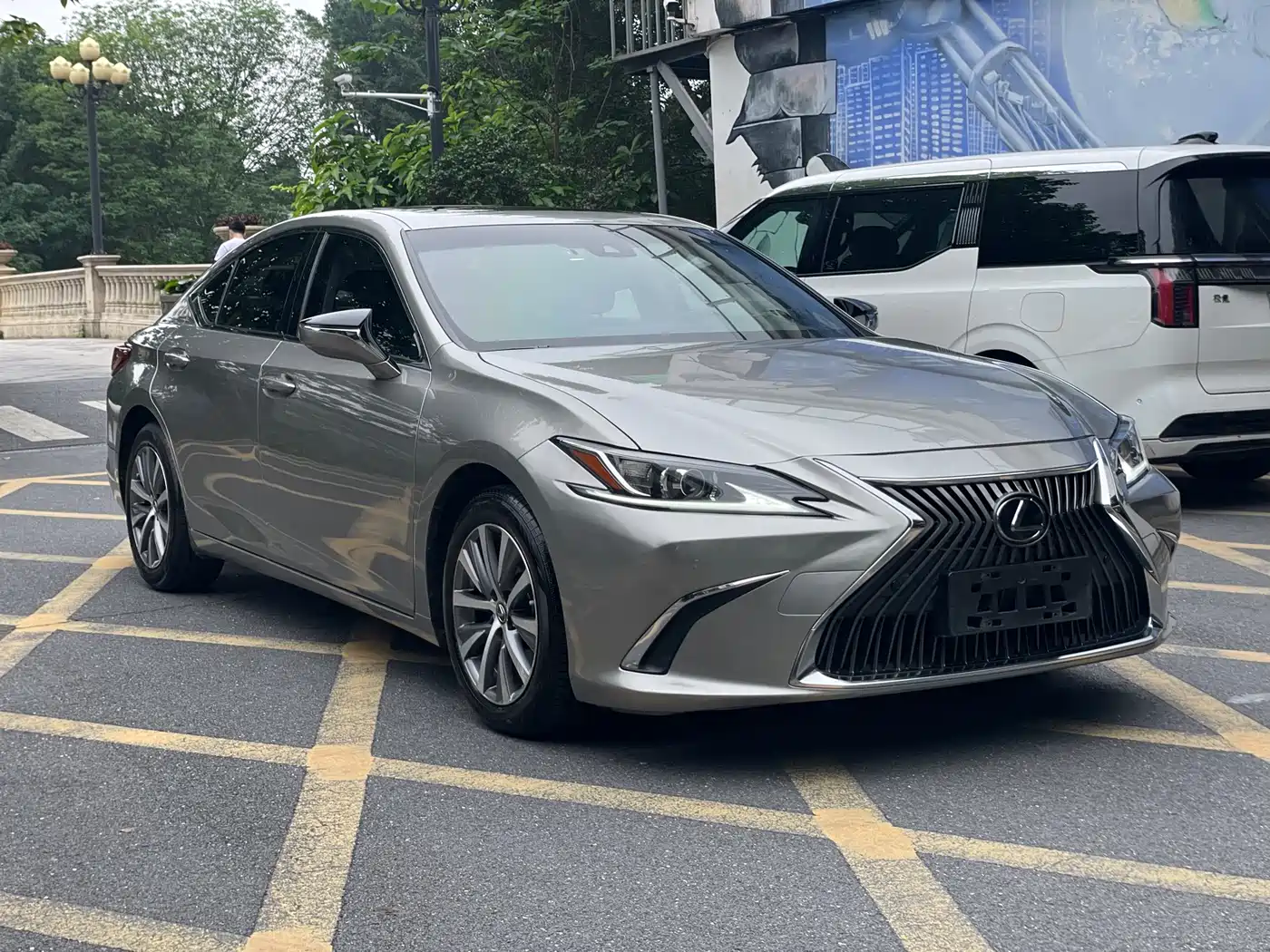 Lexus ES 2018 200 Excellence Edition China V фото 3