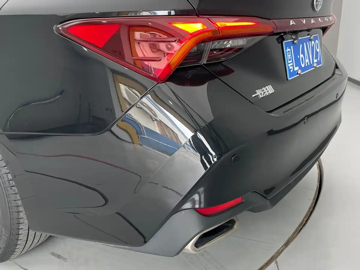 Toyota Avalon 2024 2.0L Luxury Edition фото 18