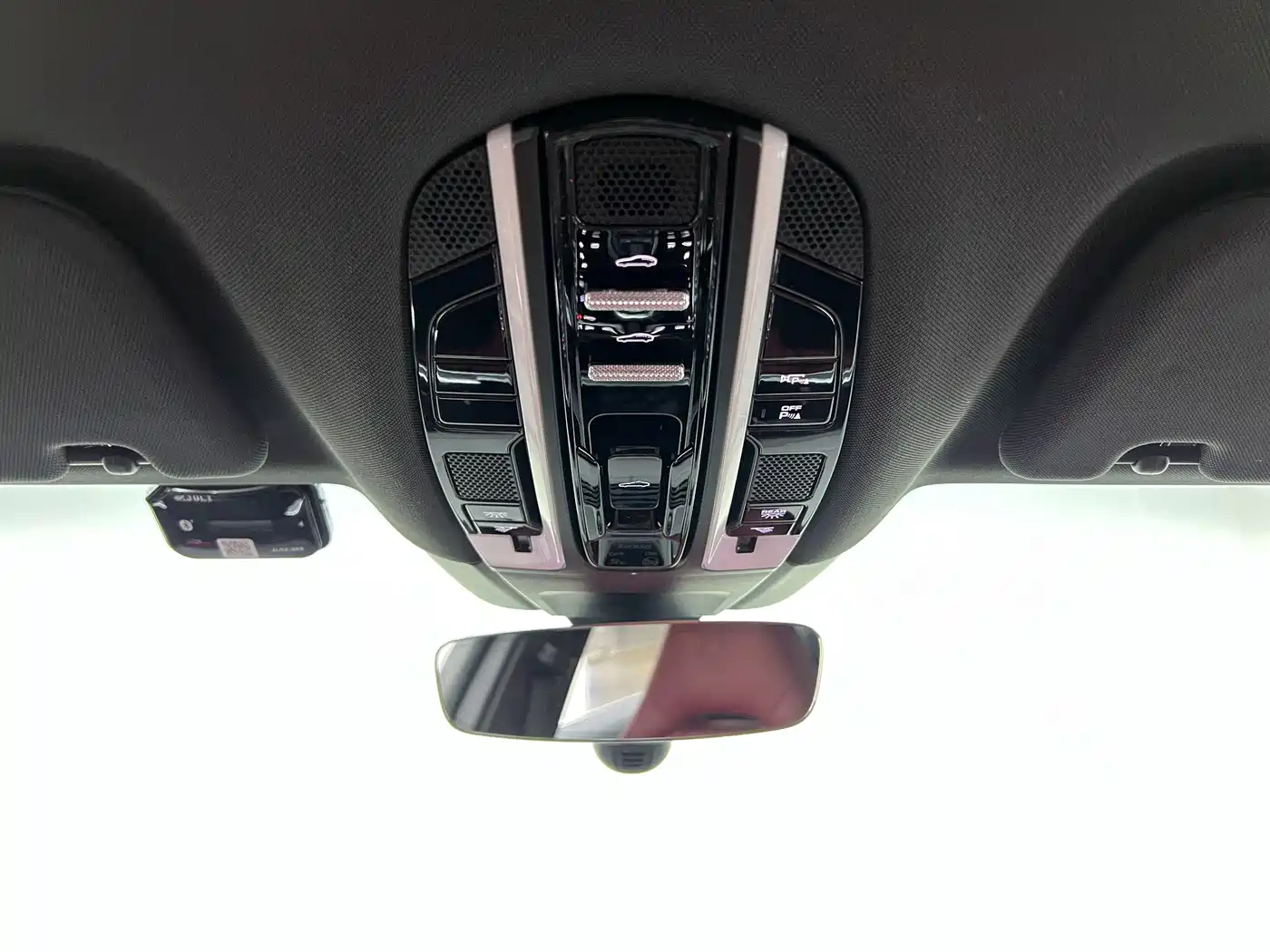 Porsche Panamera 2017 Panamera 3.0T фото 31