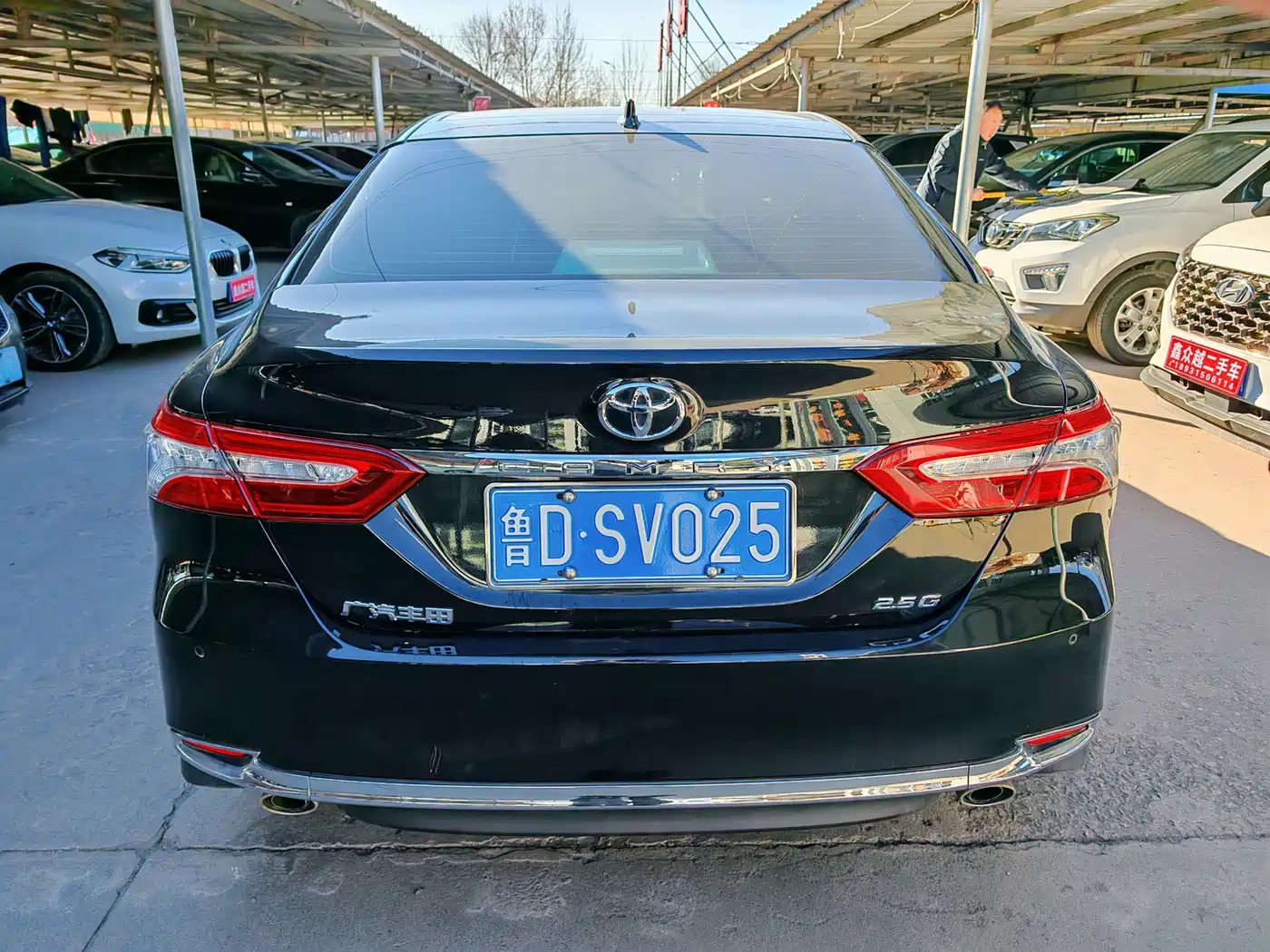 TOYOTA CAMRY