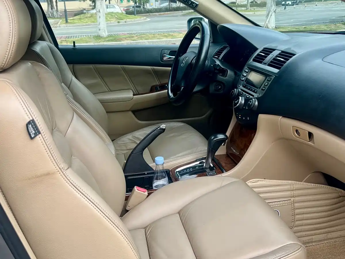 Honda Accord 2007 2007 2.4L Auto Luxury Edition