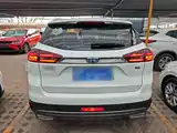 Фото 6 - Geely Atlas