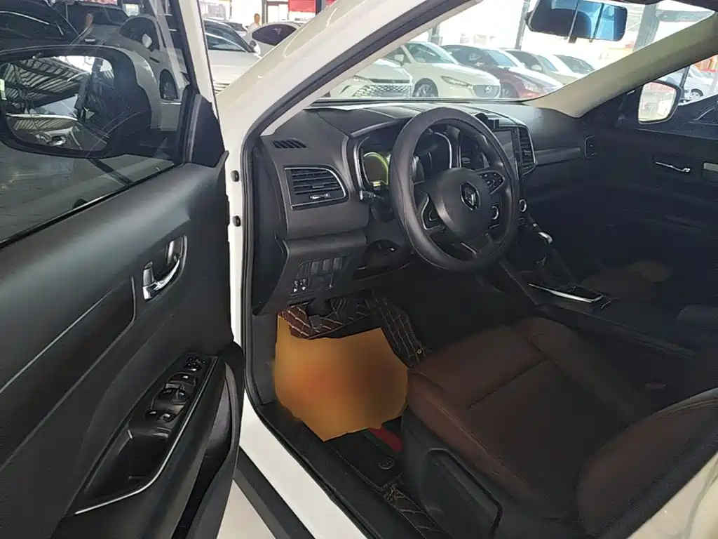 Renault Koleos 2019 2018 2.0L 2WD Comfort Edition