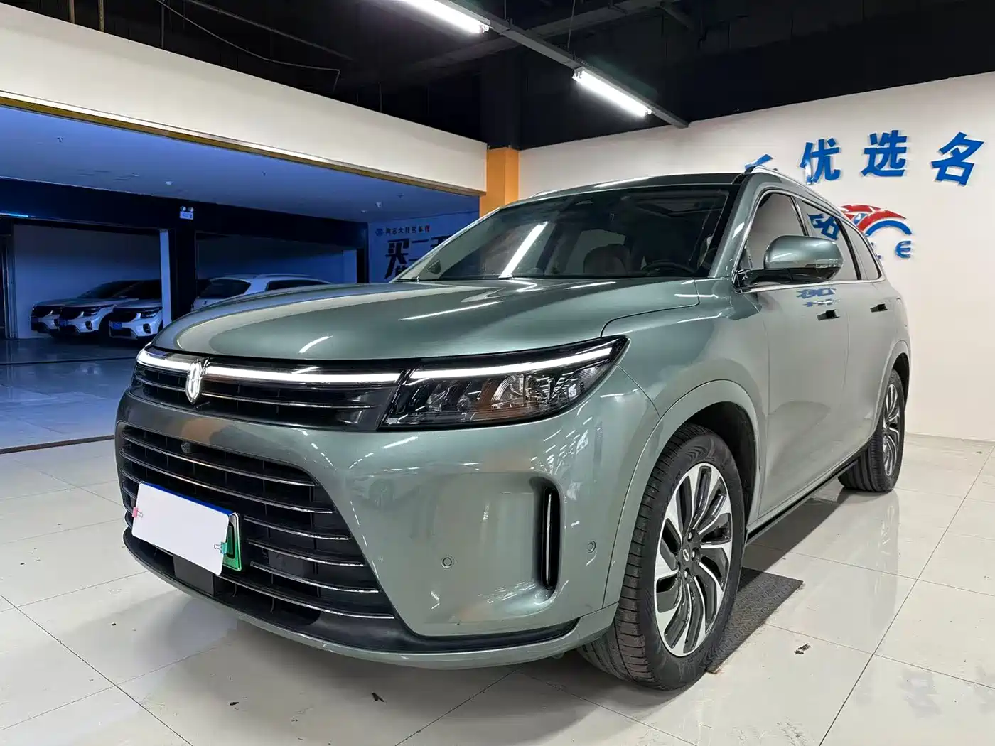 AITO Wenjie AITO M7 2022 1.5T RWD Comfort Edition