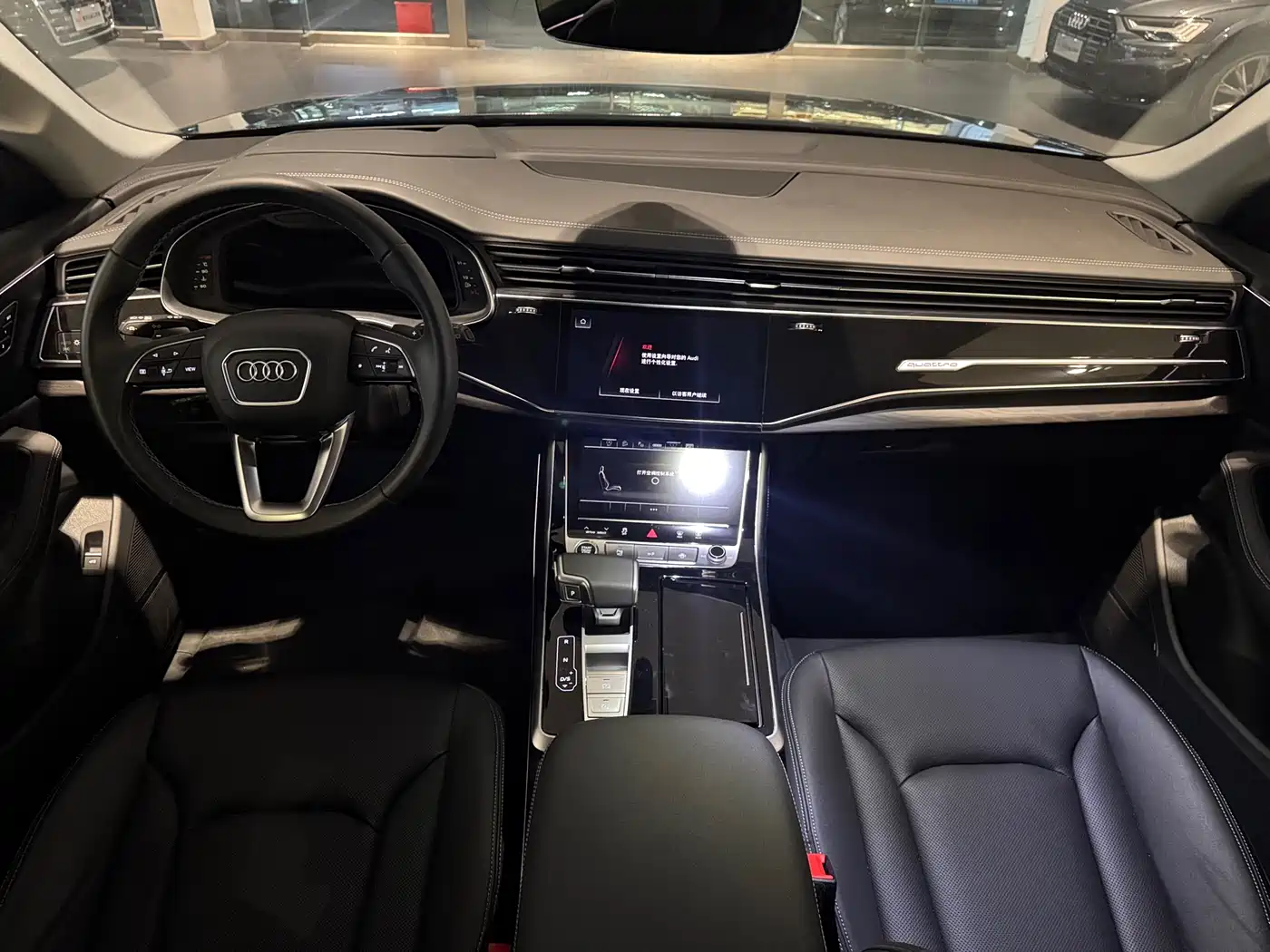 Audi Q8 2024 55 TFSI Luxury Sport фото 9