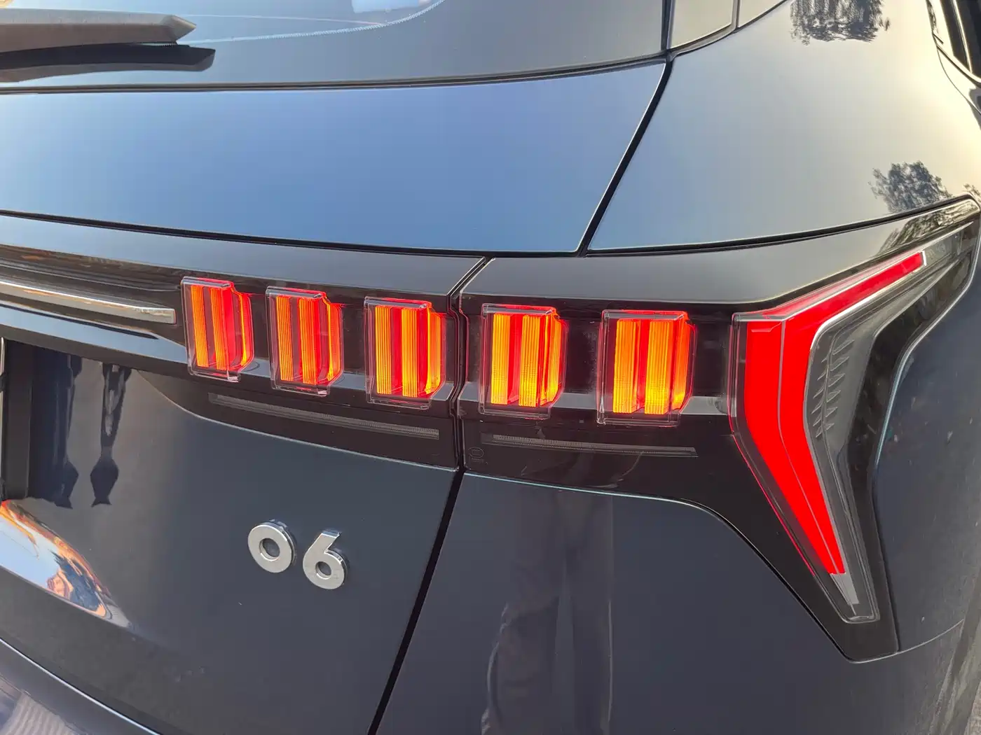 Lynk & Co 06 2020 1.5T Halo фото 9