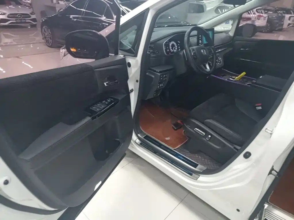 Honda Elysion 2023 2022 Model 2.0L e:HEV Comfort Edition