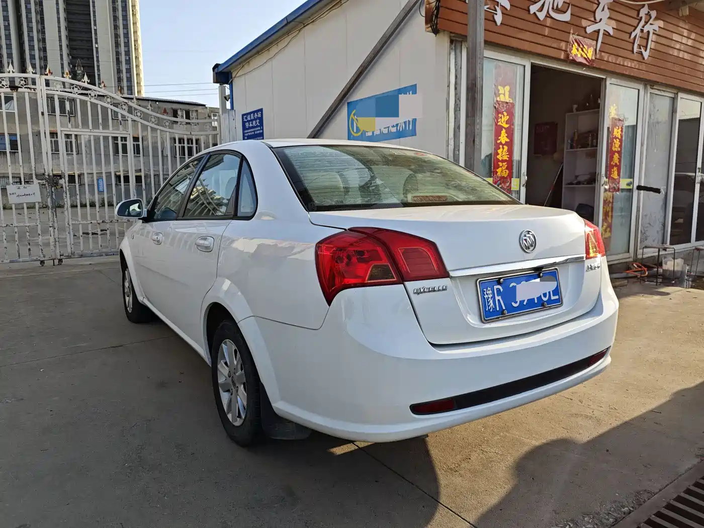Buick Excelle 2015 1.5L Manual Classic фото 9