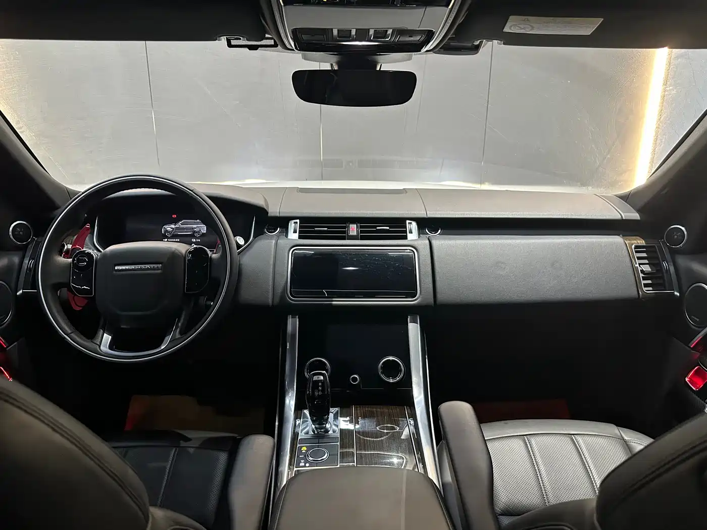 Land Rover Range Rover Sport PHEV 2019 2018 Model P400e