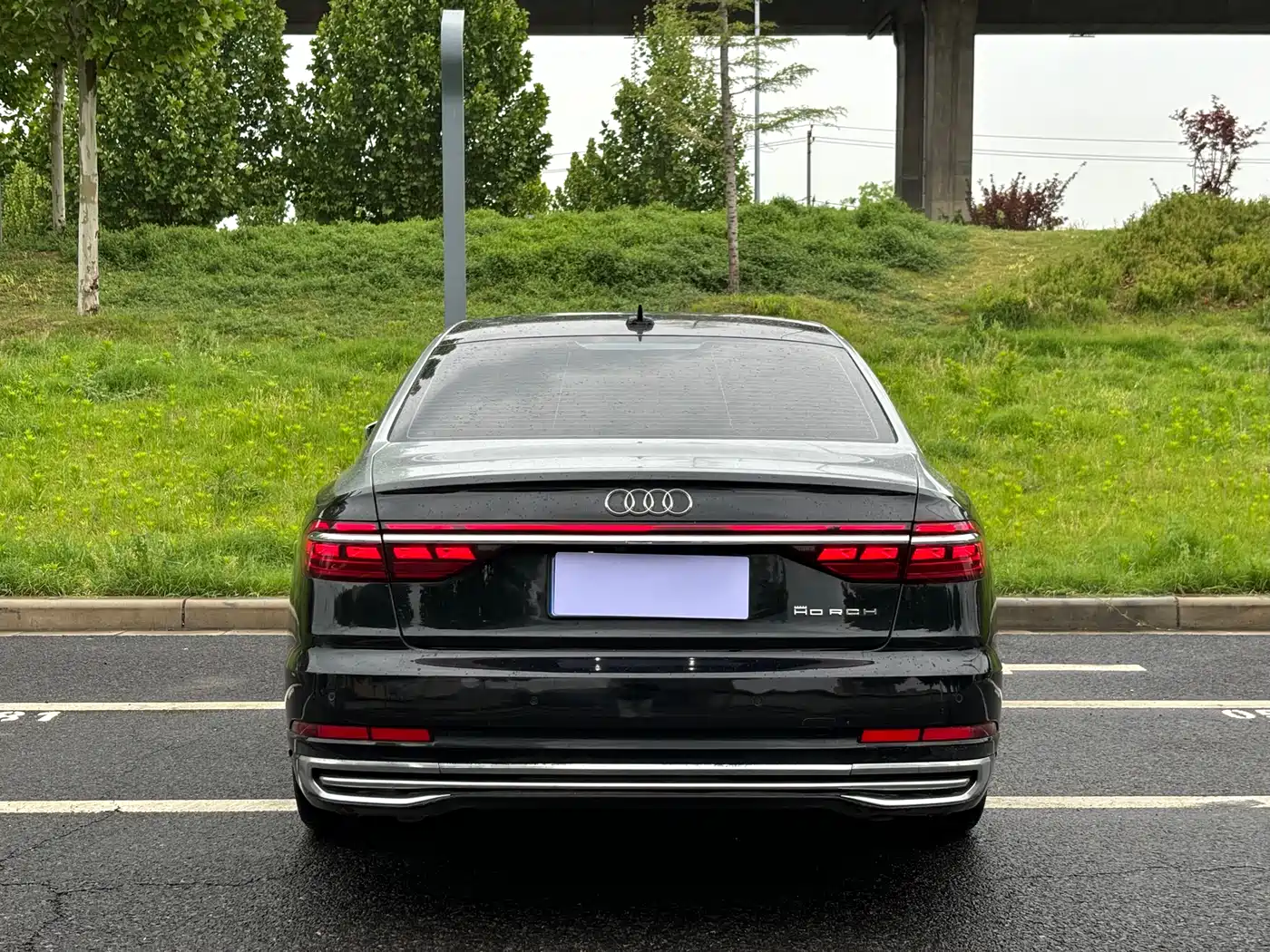 Audi A8 2023 A8L 50 TFSI quattro Exclusive фото 8