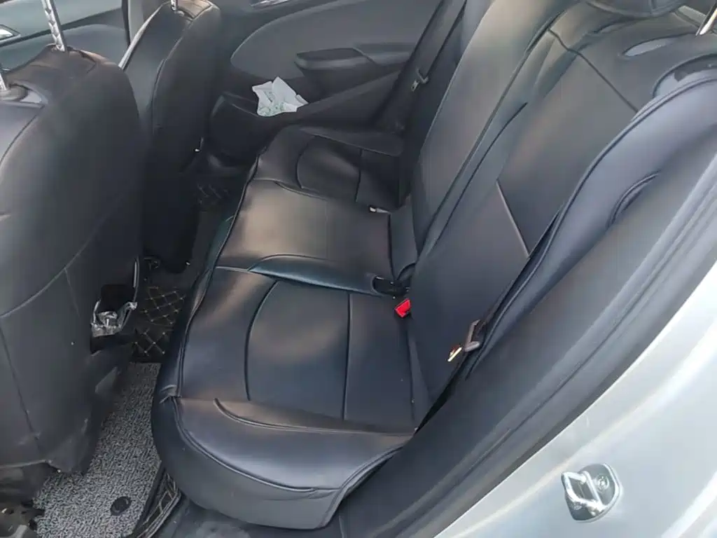 Chevrolet Cruze 2019 2018 Redline 320 Automatic Pioneer Edition