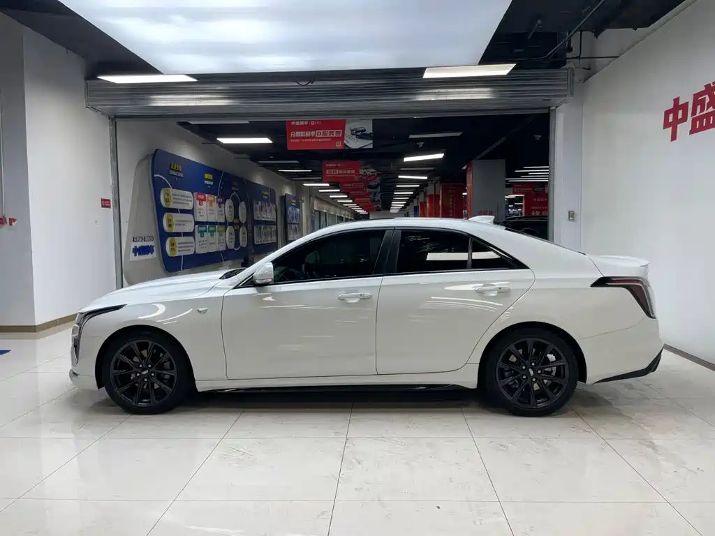 Cadillac CT4 2023 2022 28T Premium