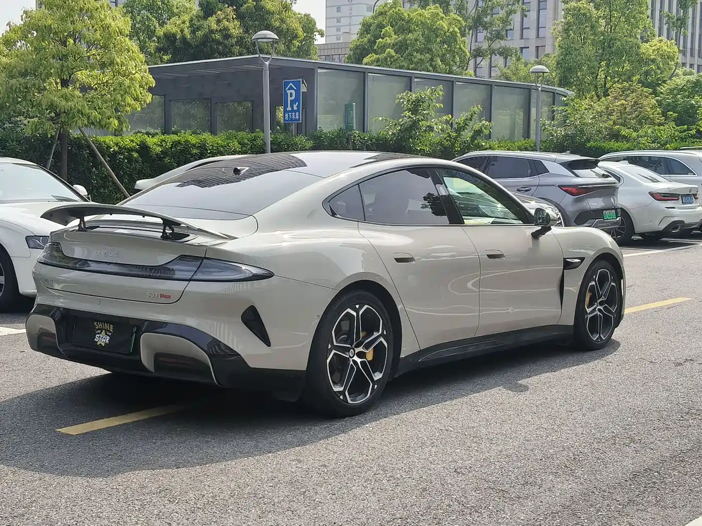 Xiaomi Auto Xiaomi SU7 2024 AWD Extended Range Advanced Smart Driving Max Edition фото 15