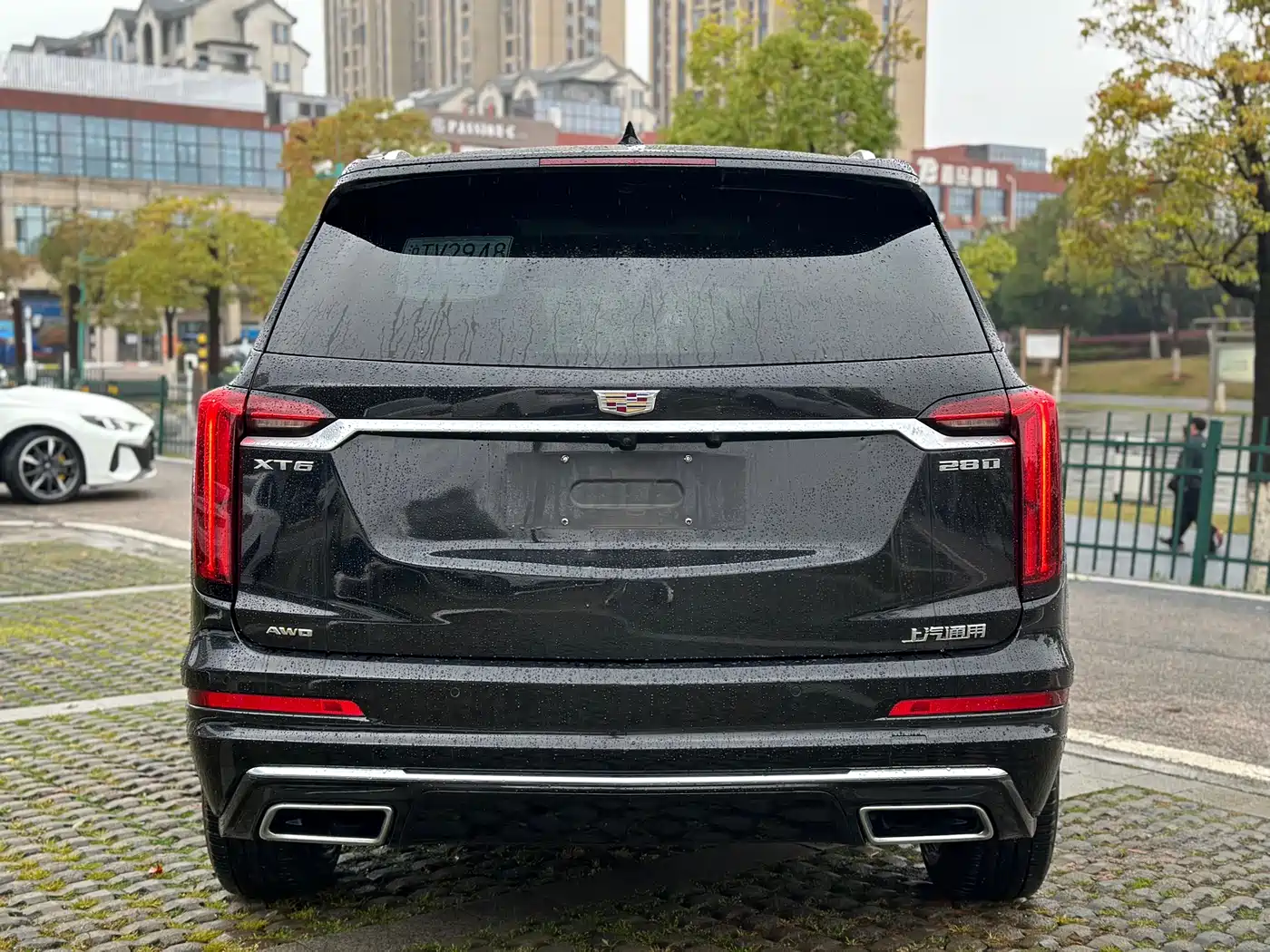 Cadillac XT6 2020 28T 6-Seater 4WD Luxury Model фото 6