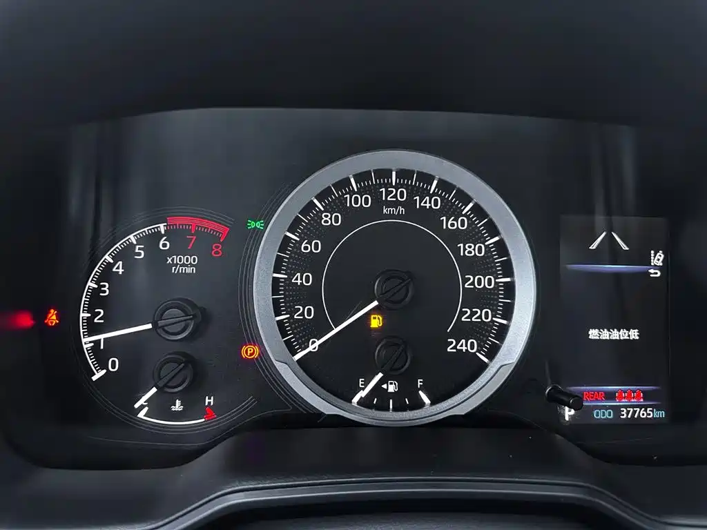 Toyota Corolla 2021 1.2T S-CVT Elite PLUS Edition фото 20