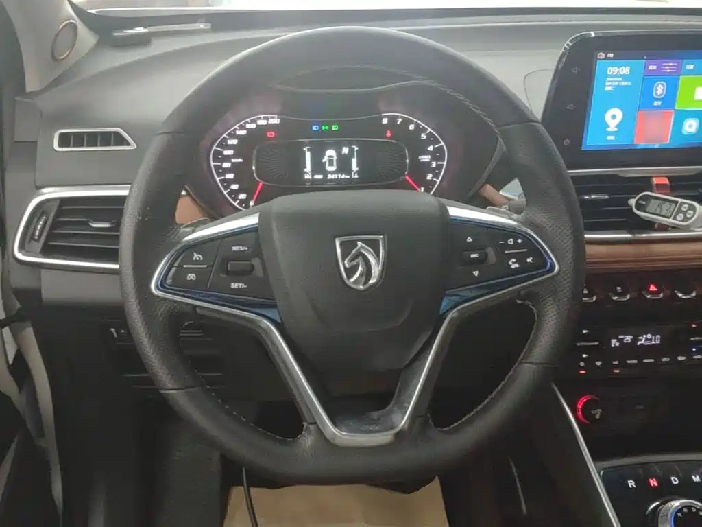 Baojun 510 2017 2017 1.5L Auto Luxury