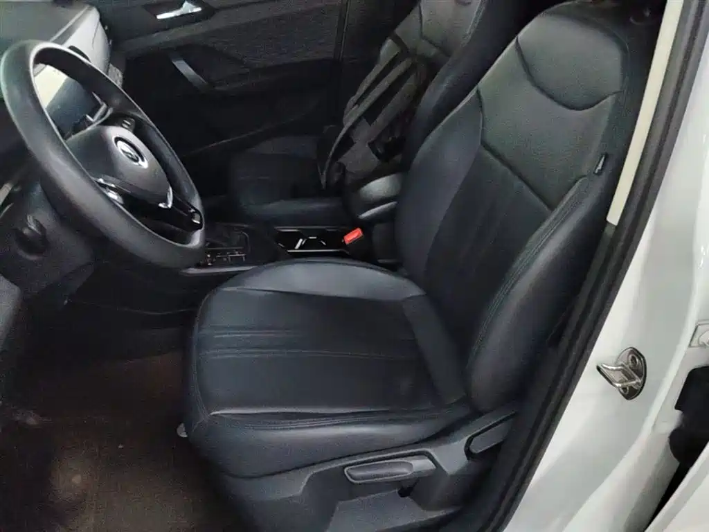 Volkswagen Tharu 2021 Model 280TSI 2WD Trend Edition фото 11