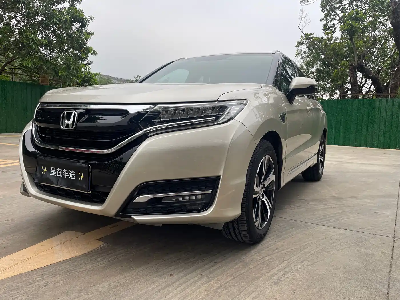 Honda UR-V 2017 2017 370TURBO 2WD Premium Edition China V