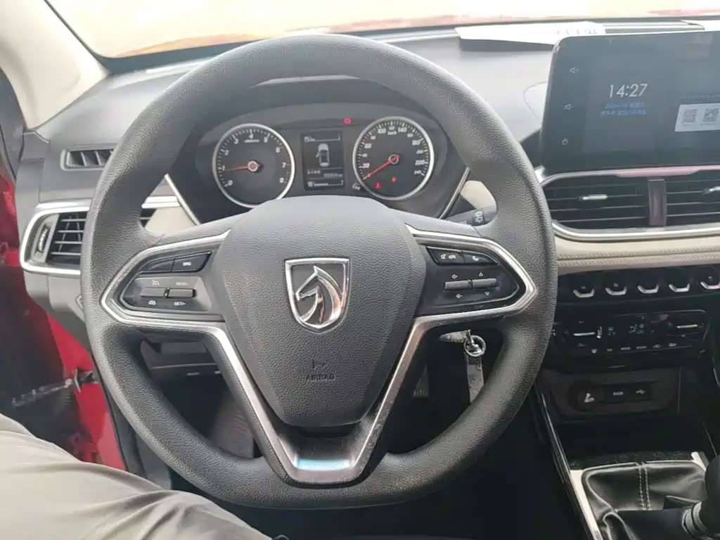 Baojun 530 2018 2018 1.5T Manual Luxury (China V)