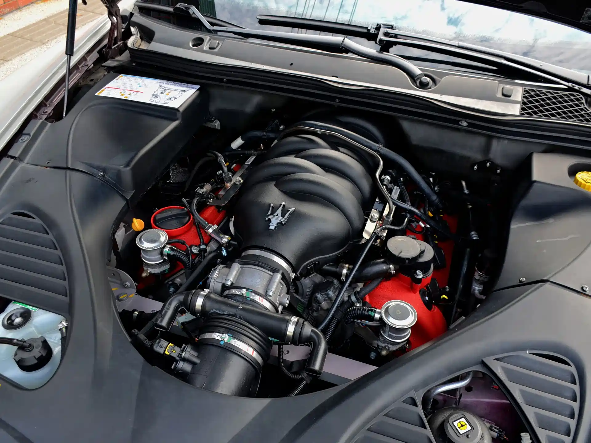 Photo 24 - Maserati Quattroporte